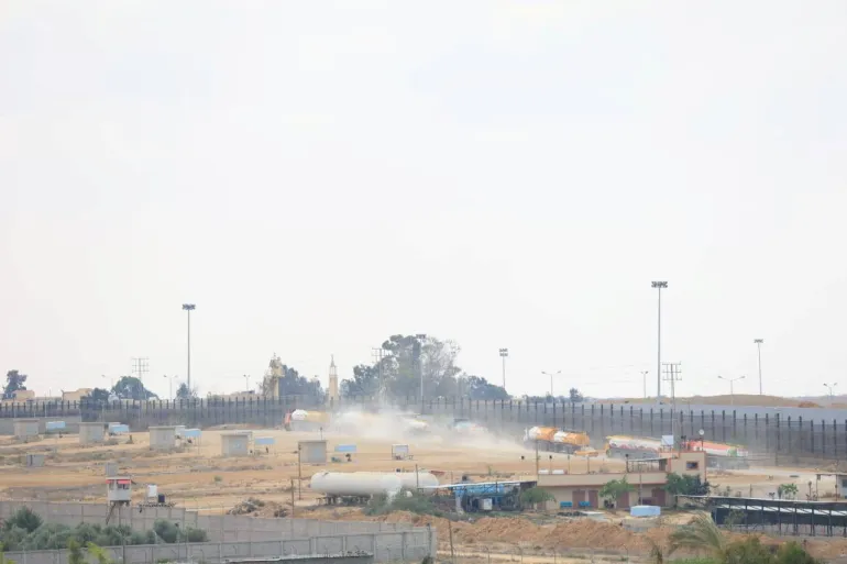 Israeli forces bomb Rafah crossing, blocking Egyptian aid to Palestinians